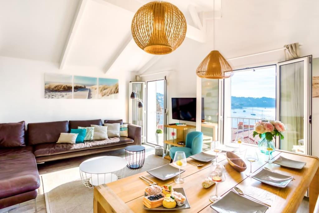 #40 Bright Sea View Suite For 6 2Mins Walk Port & Sea Villefranche-sur-Mer Extérieur photo