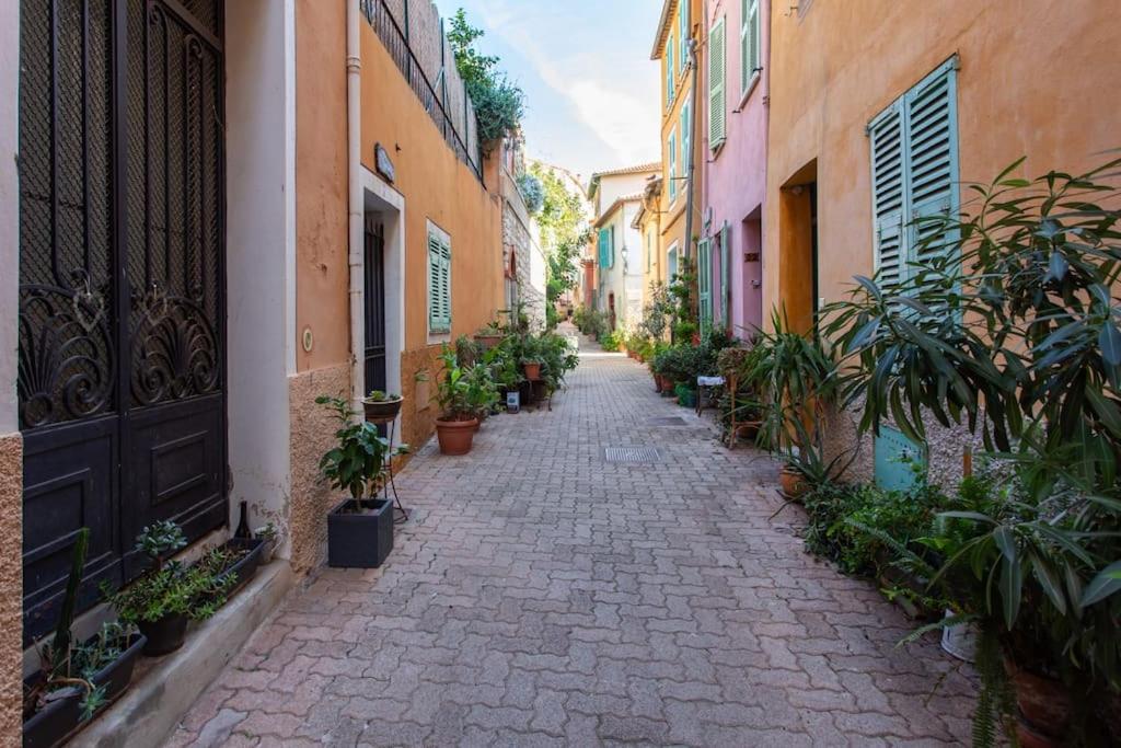 #40 Bright Sea View Suite For 6 2Mins Walk Port & Sea Villefranche-sur-Mer Extérieur photo