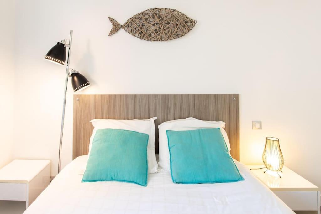 #40 Bright Sea View Suite For 6 2Mins Walk Port & Sea Villefranche-sur-Mer Extérieur photo